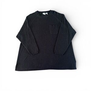 [Maggie Lawrence] Black Crewneck Pocket Sweater